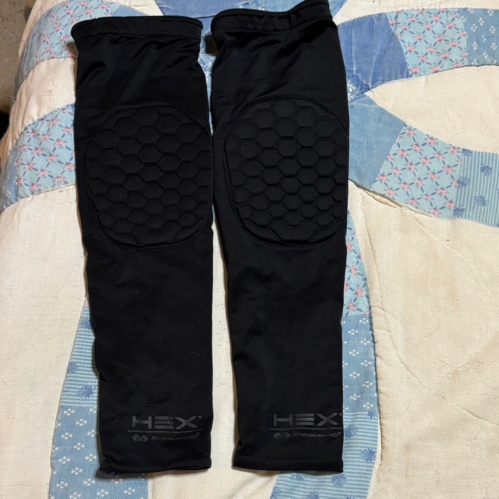 HEX arm sleeves